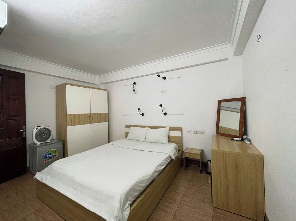 The Autumn Homestay Economy Double Room 3