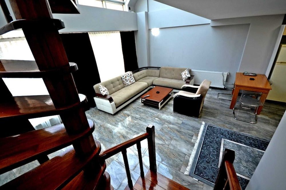 Garden Park Hotel City Apartment 12