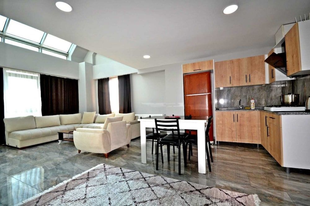 undefined Garden Park Hotel