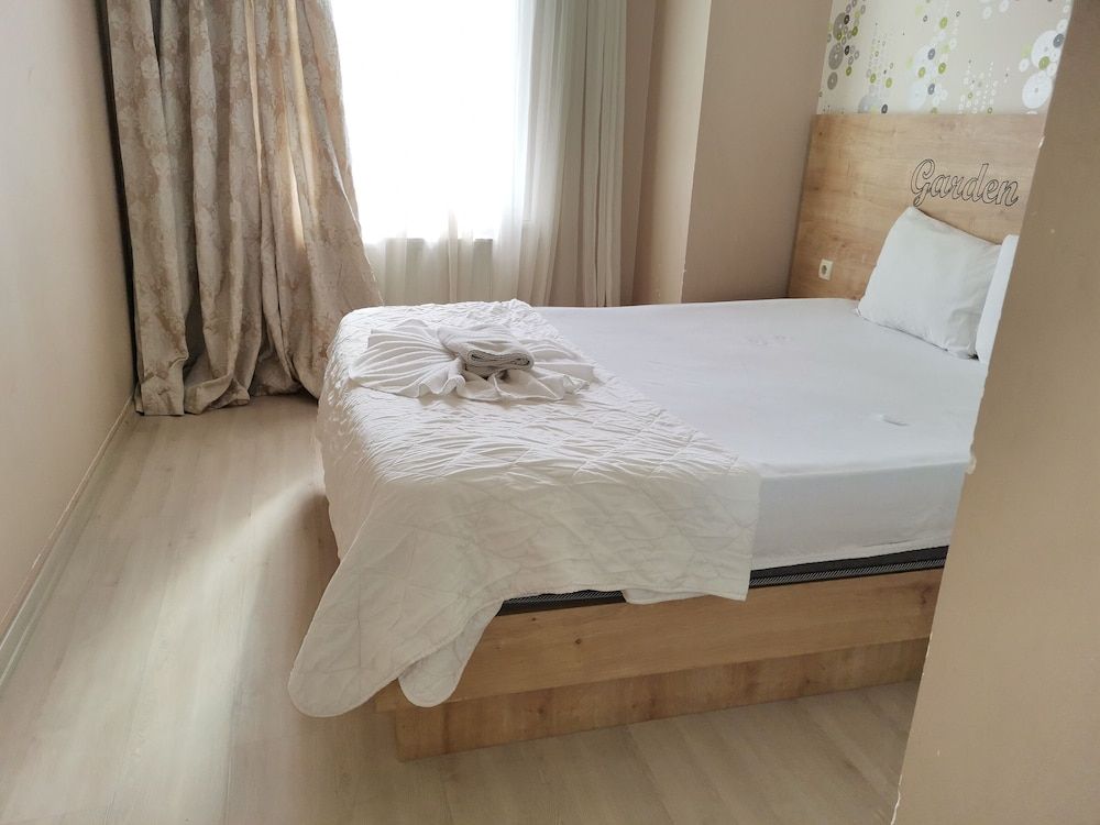 Garden Park Hotel Standard Apartment 3