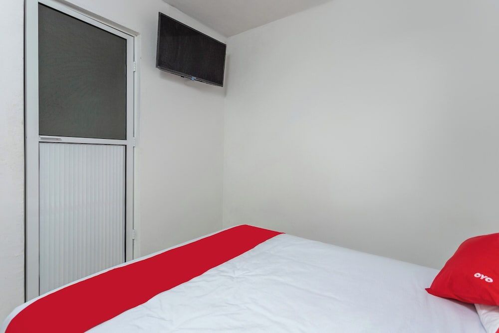 Capital O Hotel Emperadores Inn, Atlixco Standard Room