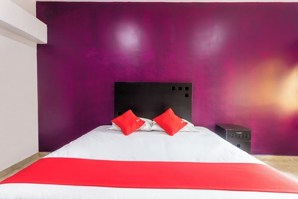 Capital O Hotel Emperadores Inn, Atlixco Superior Room