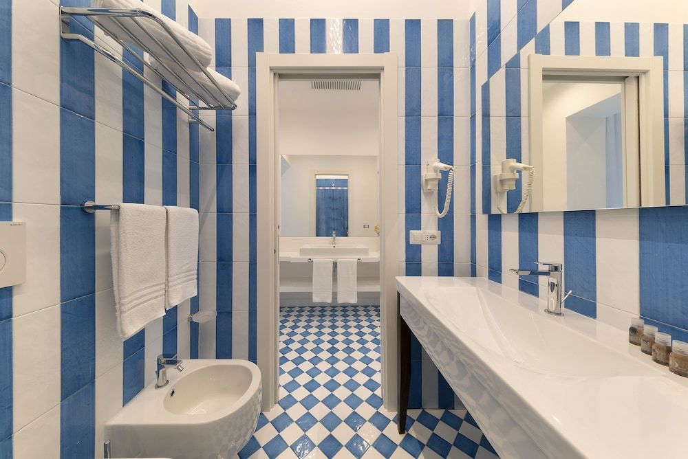 Design Holiday Home in Sorrento city center Apartment, 2 Bedrooms 13