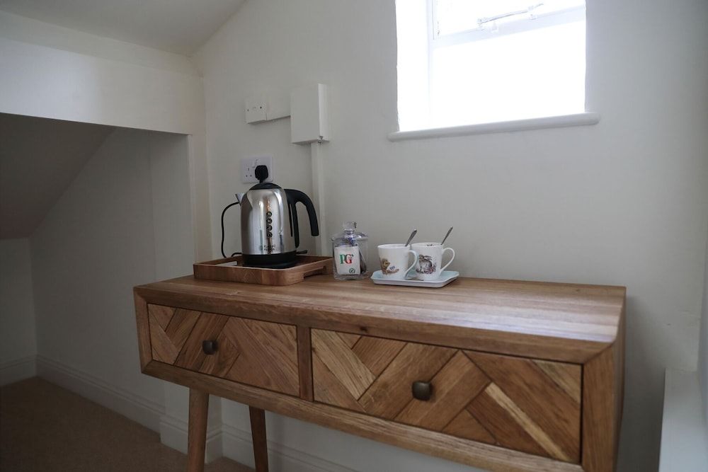 The Rising Sun Deluxe Double Room, Ensuite, River View (Room 3) 7