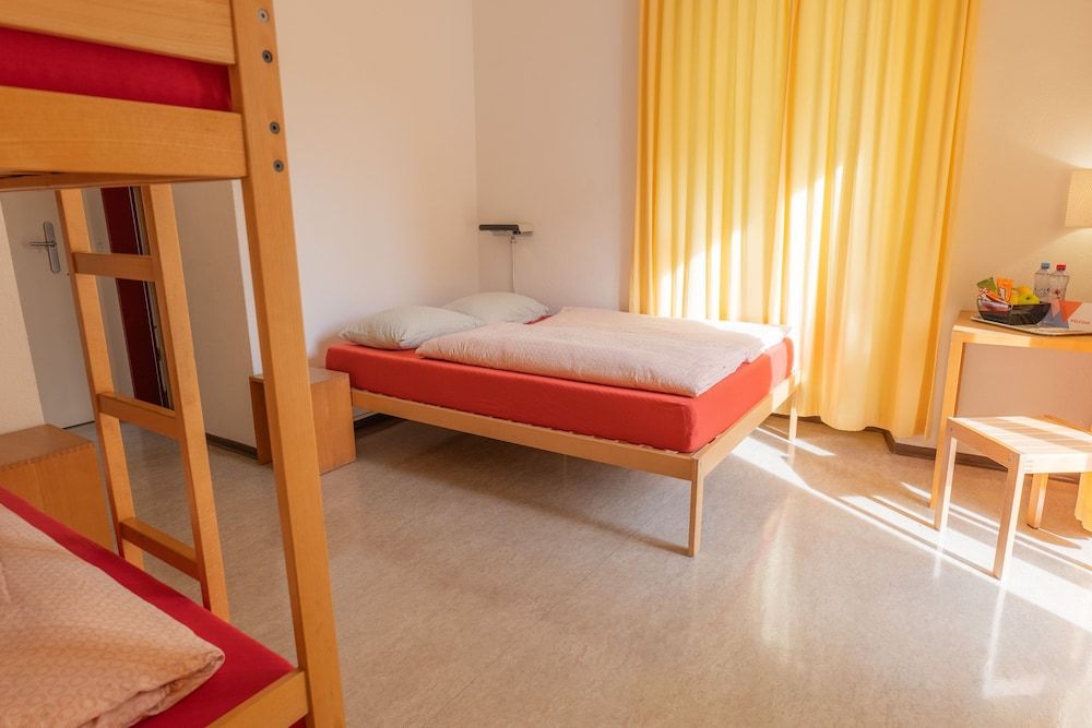 Standard Shared Dormitory, Shared Bathroom (1 bed in 4 bed dorm)