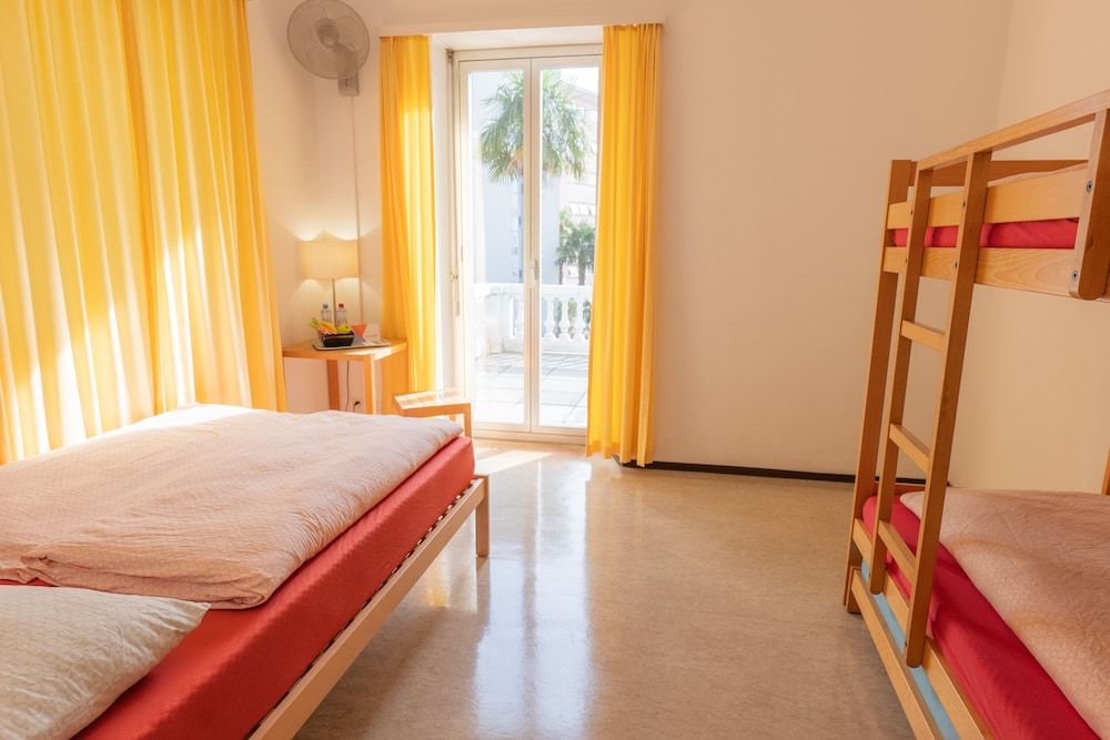 Standard Quadruple Room, Private Bathroom