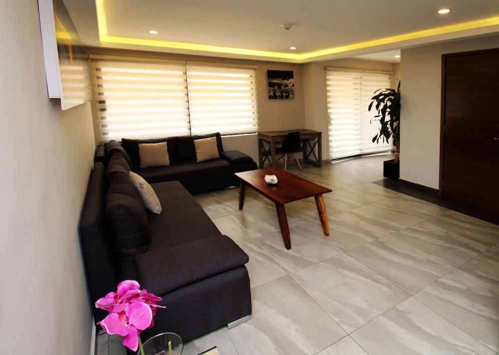 undefined Oslo 10 10