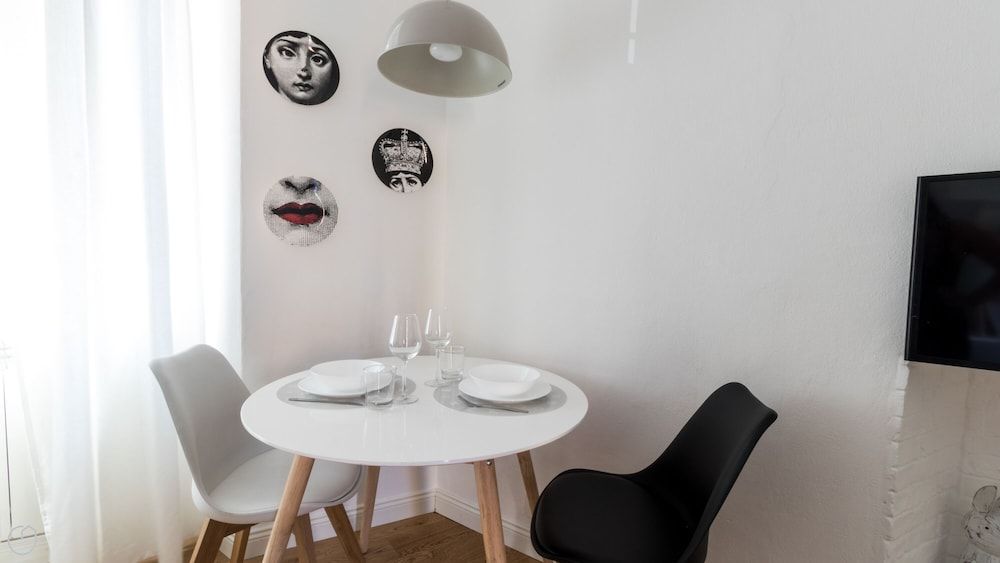 undefined Italianway - Pasubio 12 3