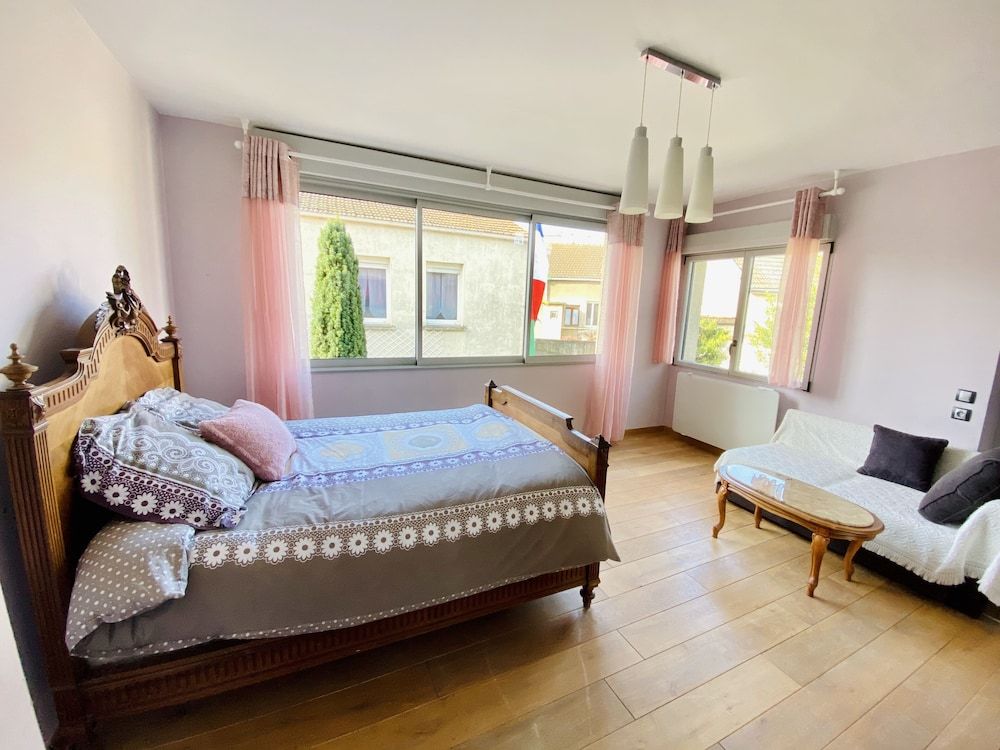 Traditional Double Room, Garden View
