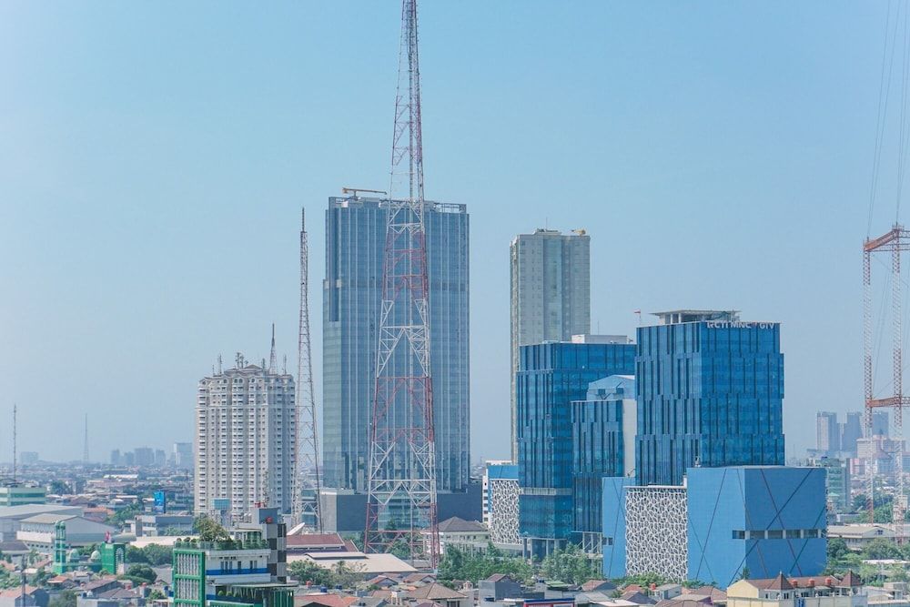 undefined Homey 2BR Apartment @ Belmont Residence 9