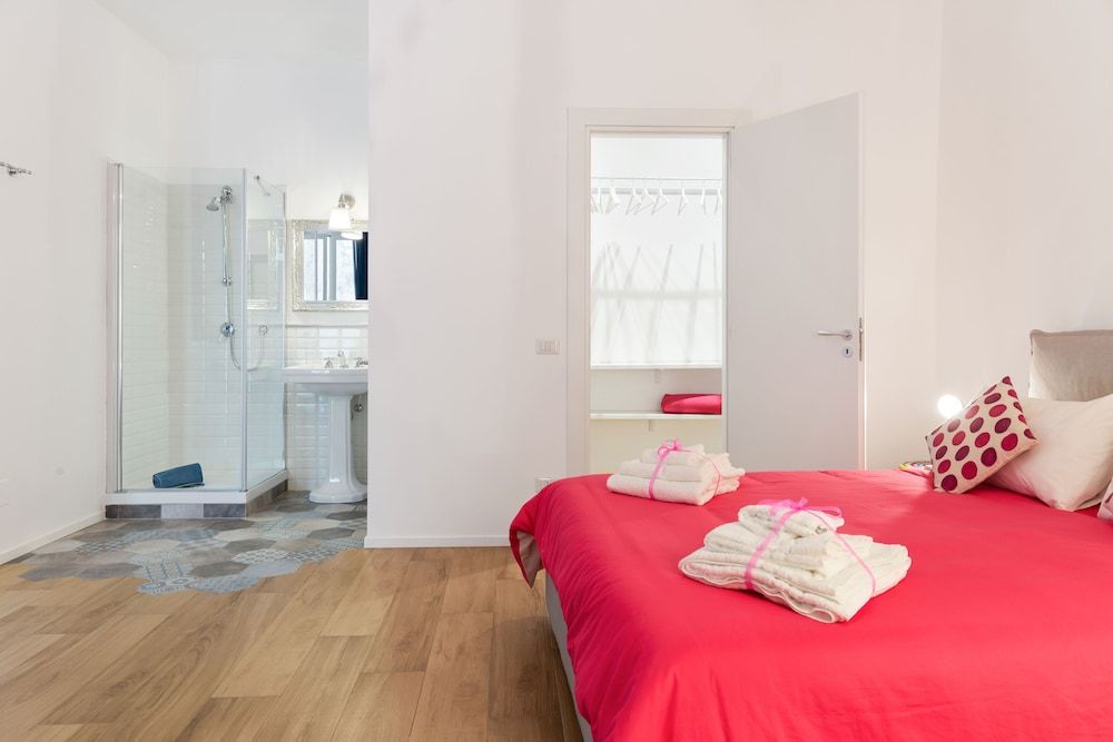 undefined OUI TREE Apartment 4