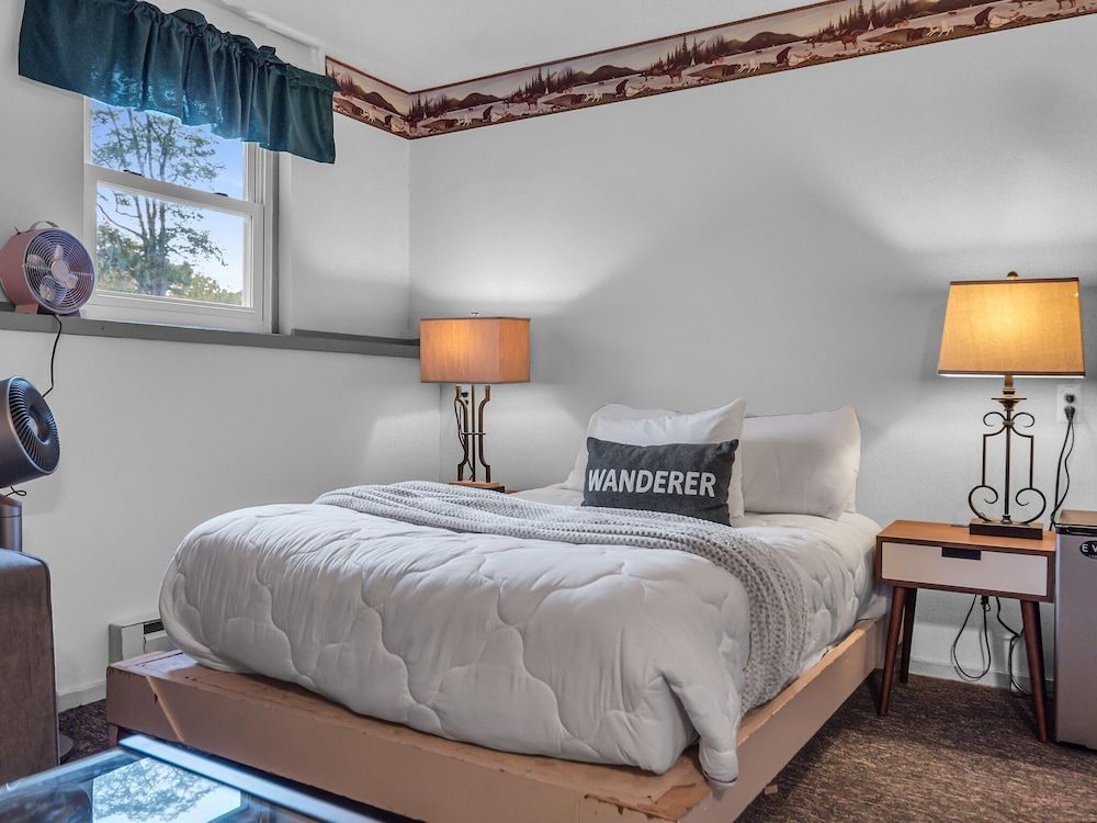 Timberline Lodge Suite 103 4