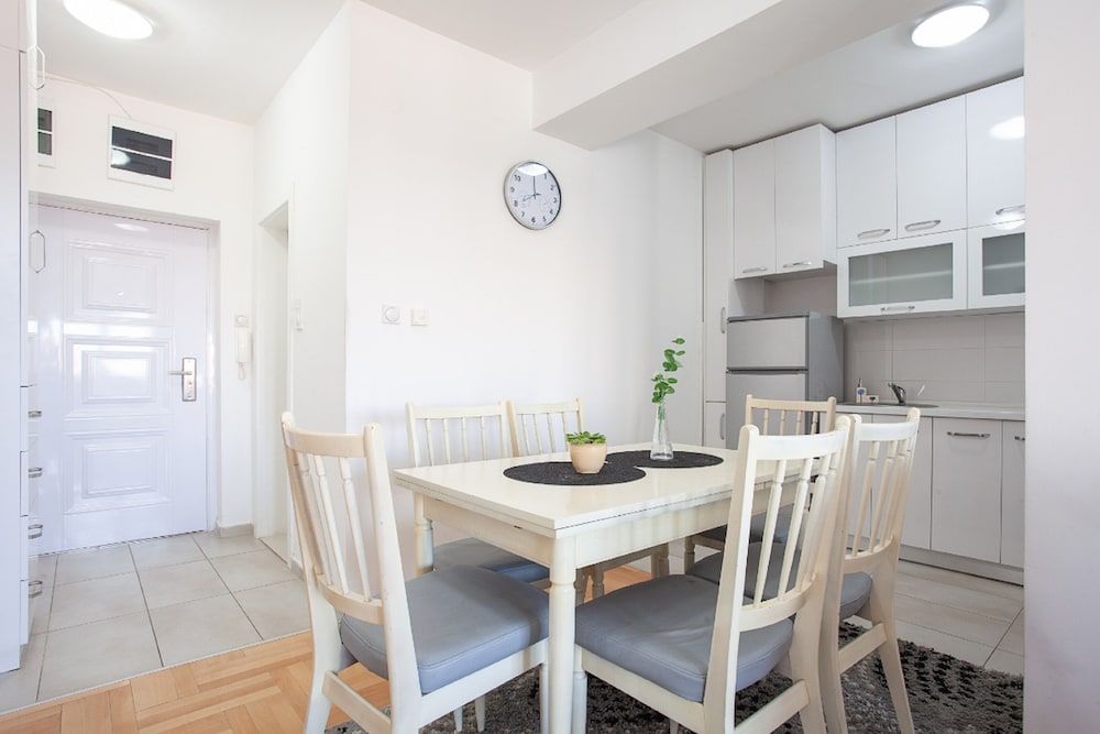 Smart Apartments Skopje Deluxe Apartment, 1 King Bed with Sofa bed, City View 11