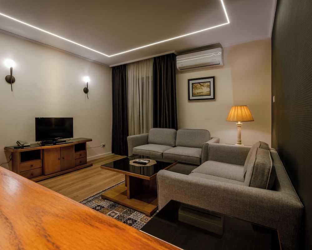 undefined Prestige Hotel Suites 3