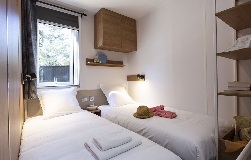 Mobile Home, 3 Bedrooms