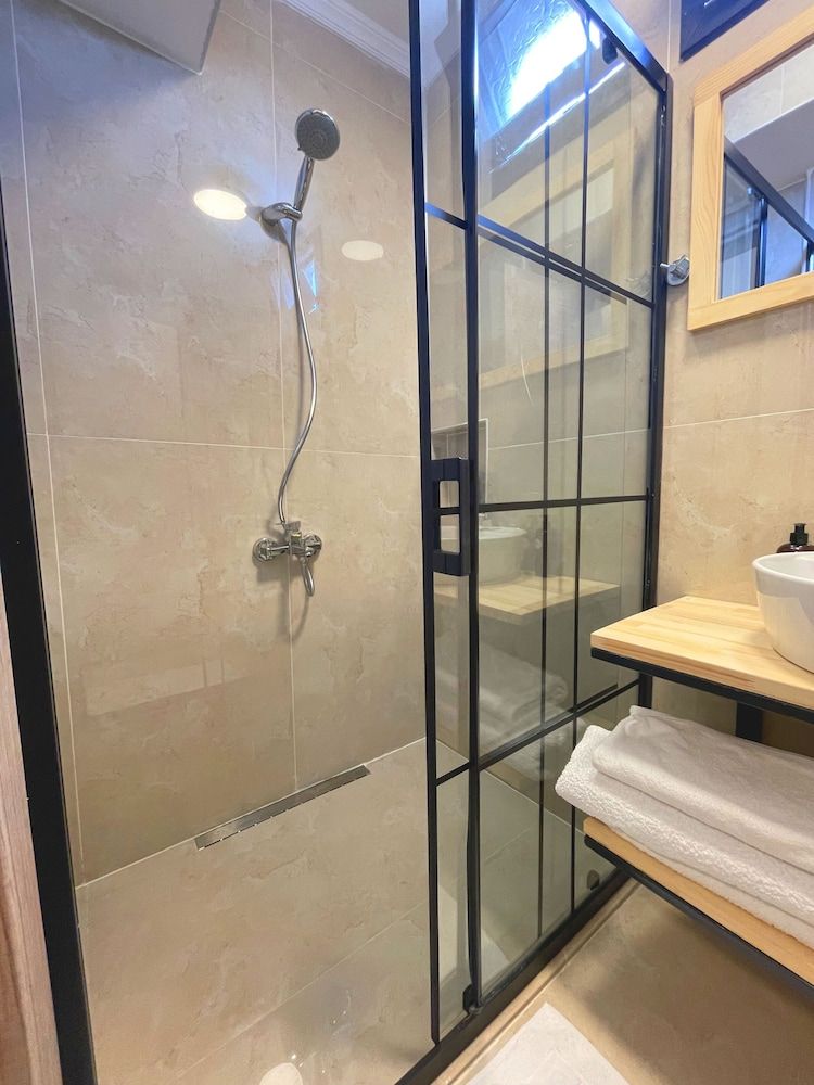 Dalaman Airport Alibaba Hotel Standard Quadruple Room 12