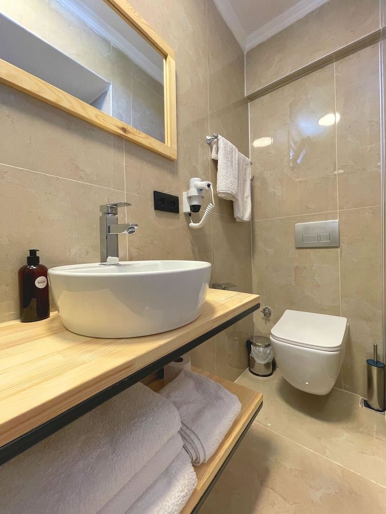 Dalaman Airport Alibaba Hotel Standard Quadruple Room 10