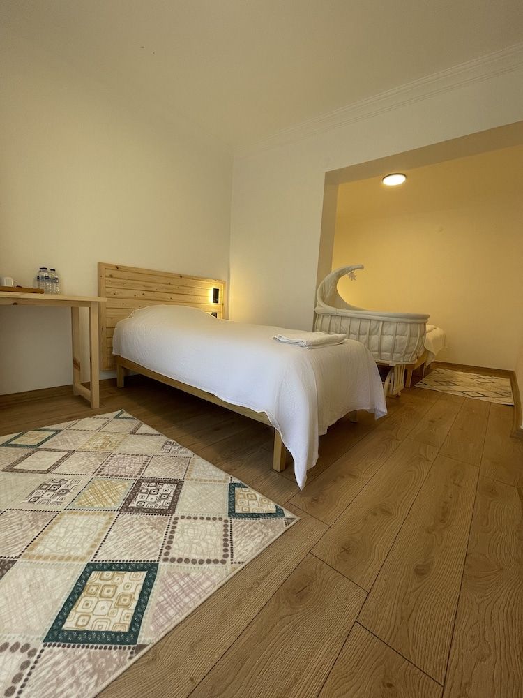 Dalaman Airport Alibaba Hotel Standard Triple Room 2