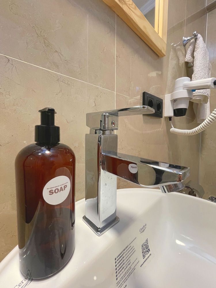 Dalaman Airport Alibaba Hotel Standard Quadruple Room 11