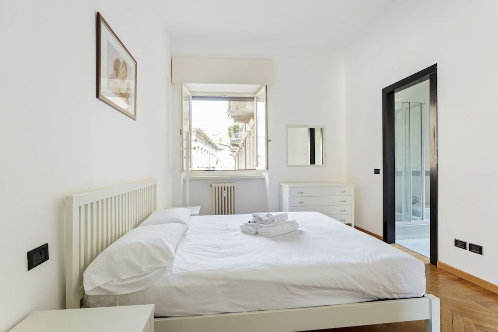 undefined Renovated Penthouse Duomo & Via Torino 4