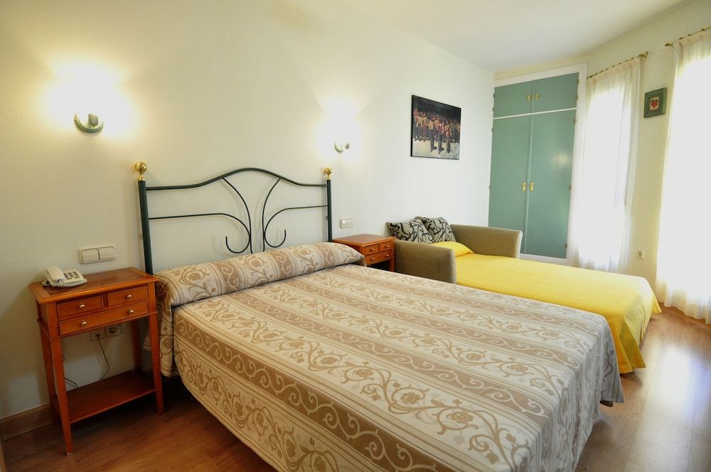 Hotel Apartamentos Aralso Sotillo Standard Studio (+ Sofa Bed) 2