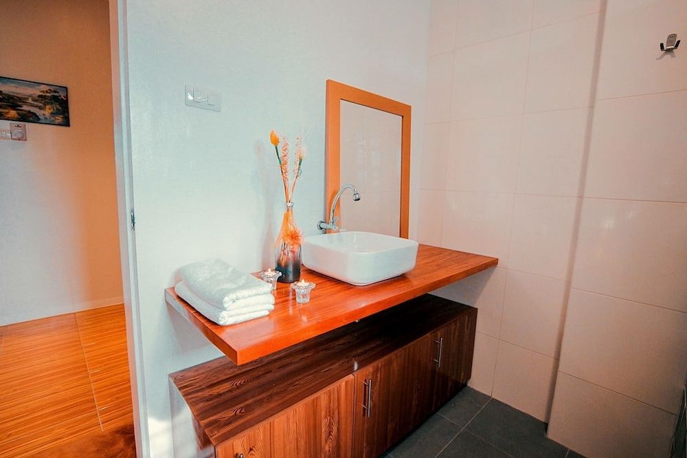 Kingswick Residences and Lodge Apartment, 3 Bedrooms 4