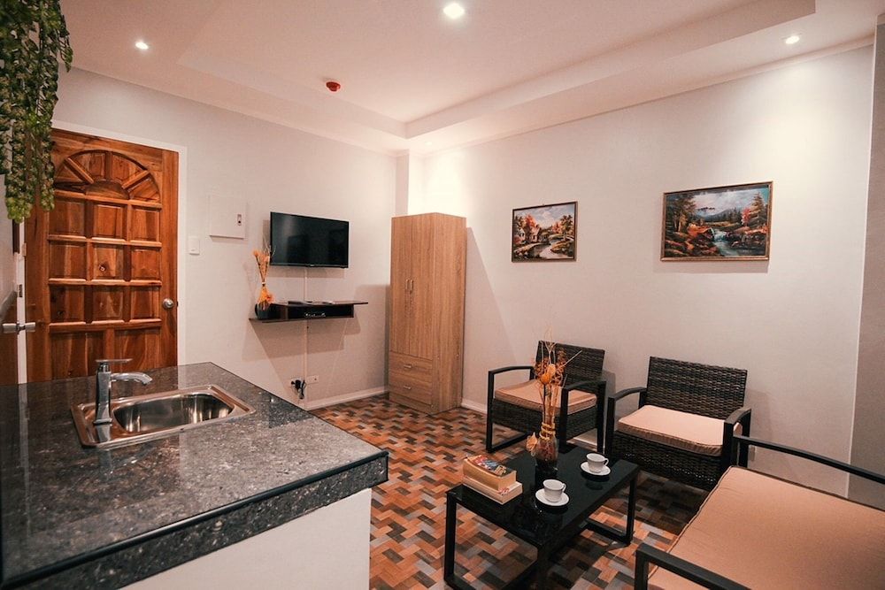 Kingswick Residences and Lodge Deluxe Studio Suite 4