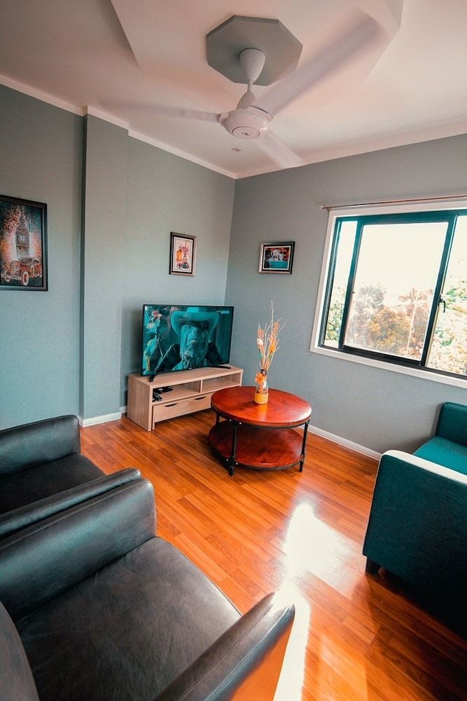 Kingswick Residences and Lodge Apartment, 3 Bedrooms 7