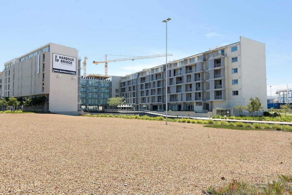 undefined Harbour Bridge 216 3