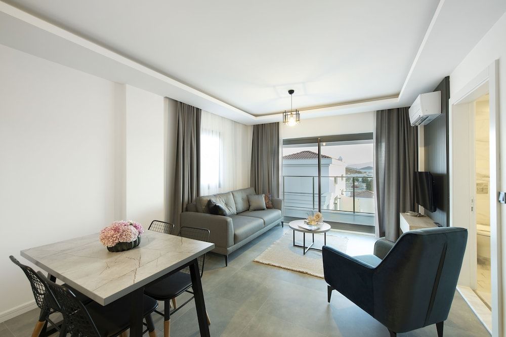 Lodos Suites & Residence Deluxe Room 2