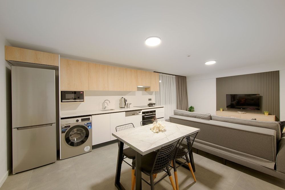 Lodos Suites & Residence Condo 5