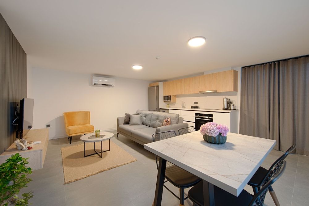 Lodos Suites & Residence Condo 9