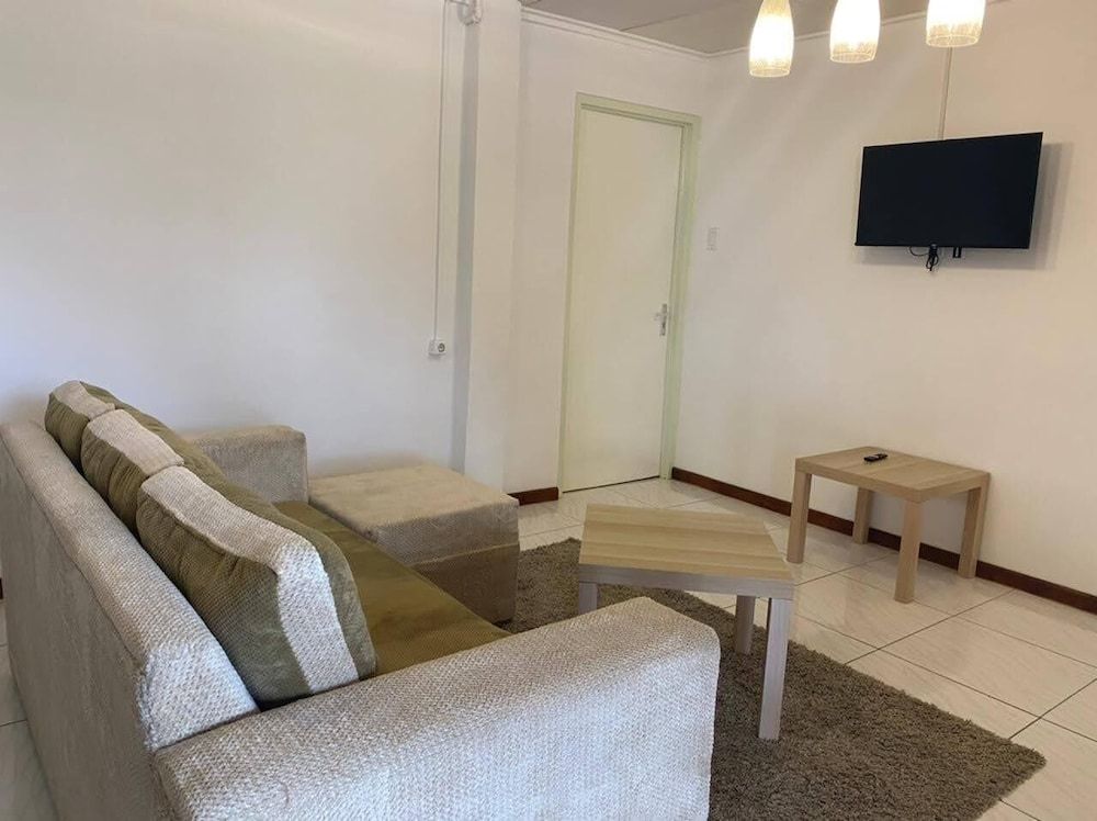 undefined Max Garden and Pool