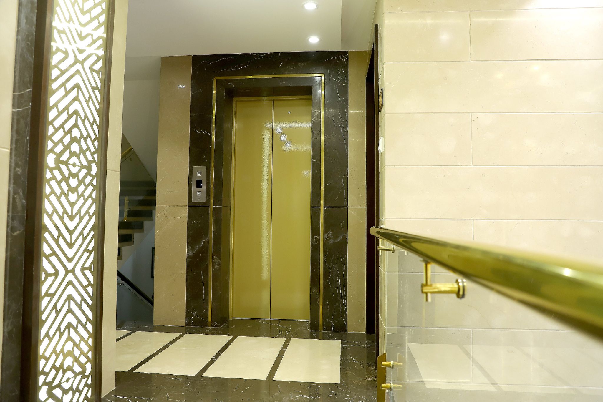 undefined Hotel Grand Girdhar 5