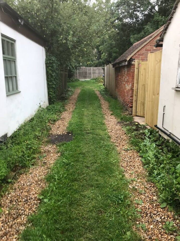 undefined Village Period Cottage Next to a Idyllic Stream 5