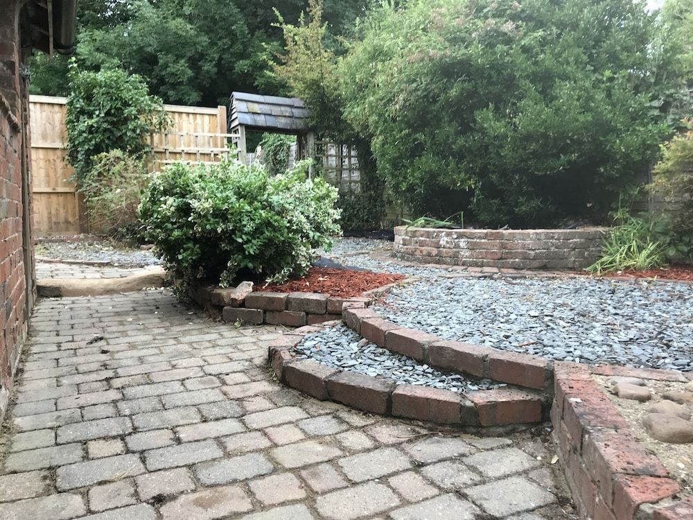 Village Period Cottage Next to a Idyllic Stream Cottage 41