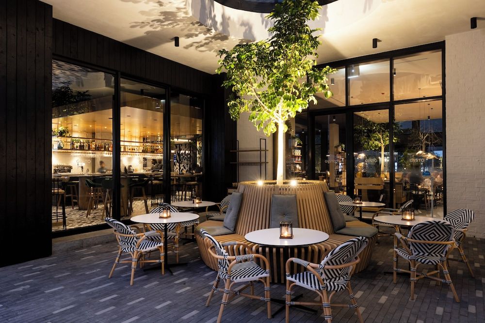 undefined Century City Hotel Bridgewater 8