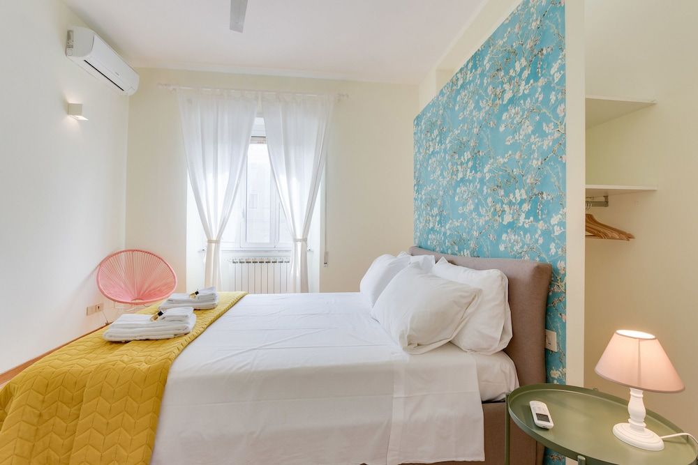 Rome as you feel - Pellegrino Apartment Design Apartment, 2 Bedrooms, Balcony 6
