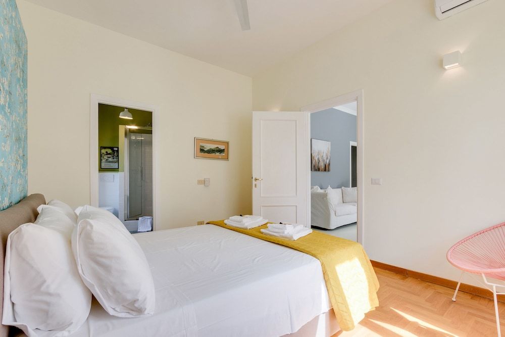 Rome as you feel - Pellegrino Apartment Design Apartment, 2 Bedrooms, Balcony 3