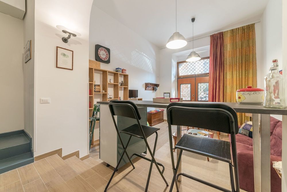 undefined Monti Artistic Flat 9