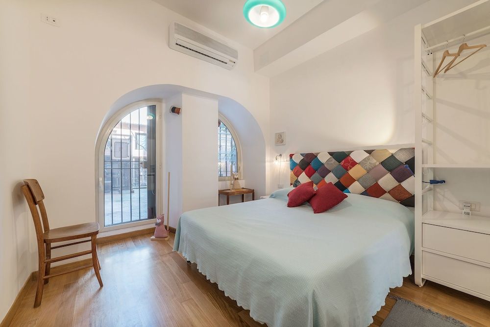 undefined Monti Artistic Flat 3