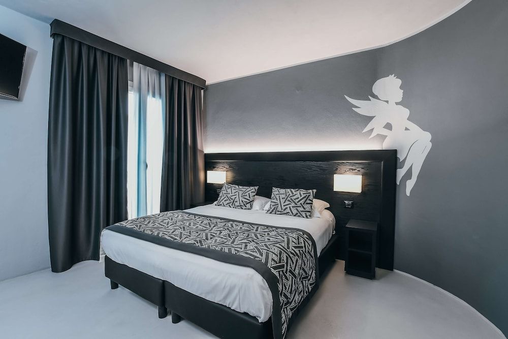 Family Room, Multiple Beds, Non Smoking