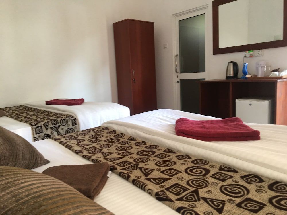 Ella Red Rock Deluxe Room, 2 Double Beds 2