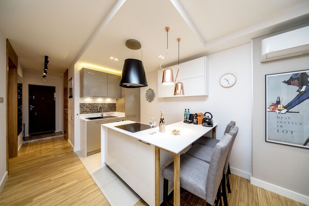 undefined Golden Apartament by Your Freedom 7