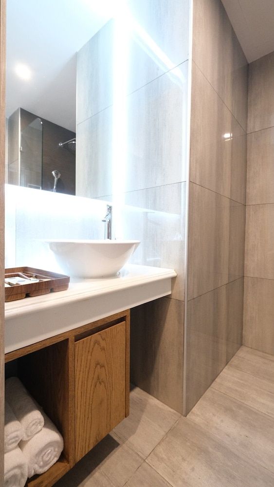 undefined Oriana Hotel & Apartment 5