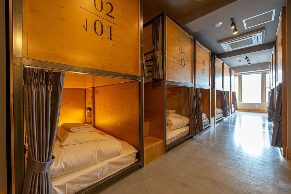 Wise Owl Hostels Kyoto Shared Dormitory, Mixed 2