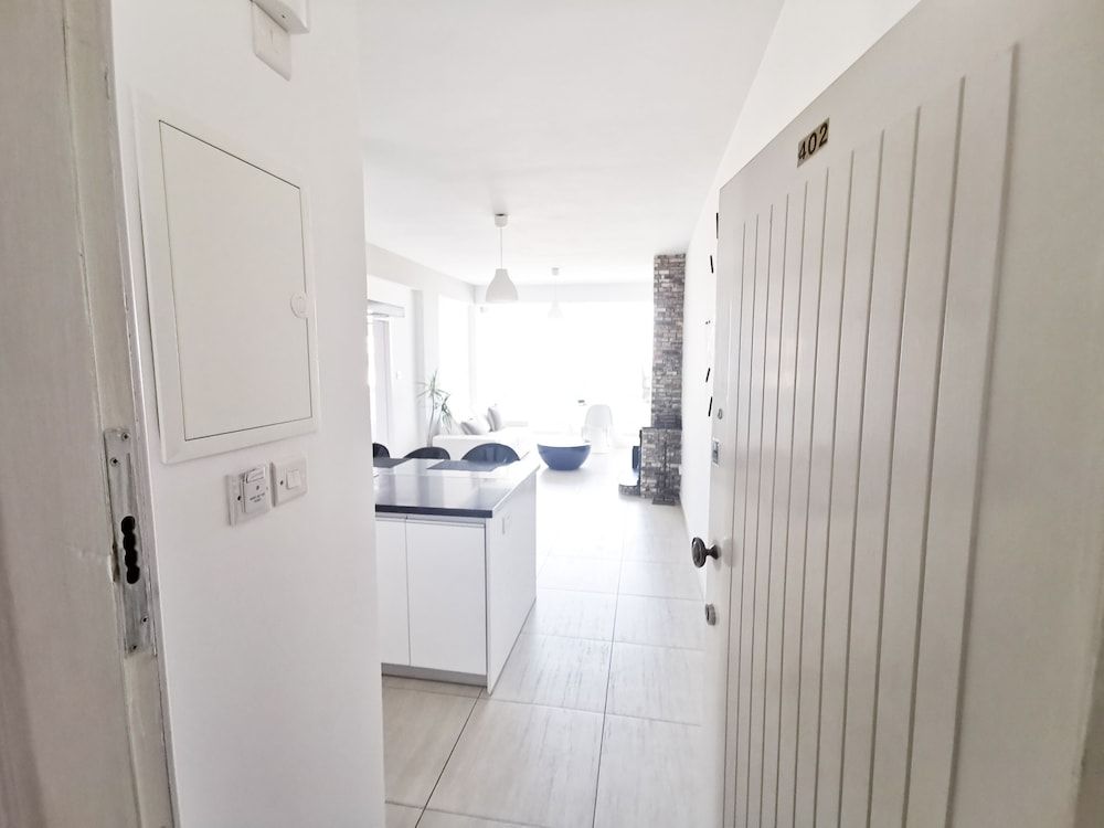 undefined Mackenzie Seaview Paradise