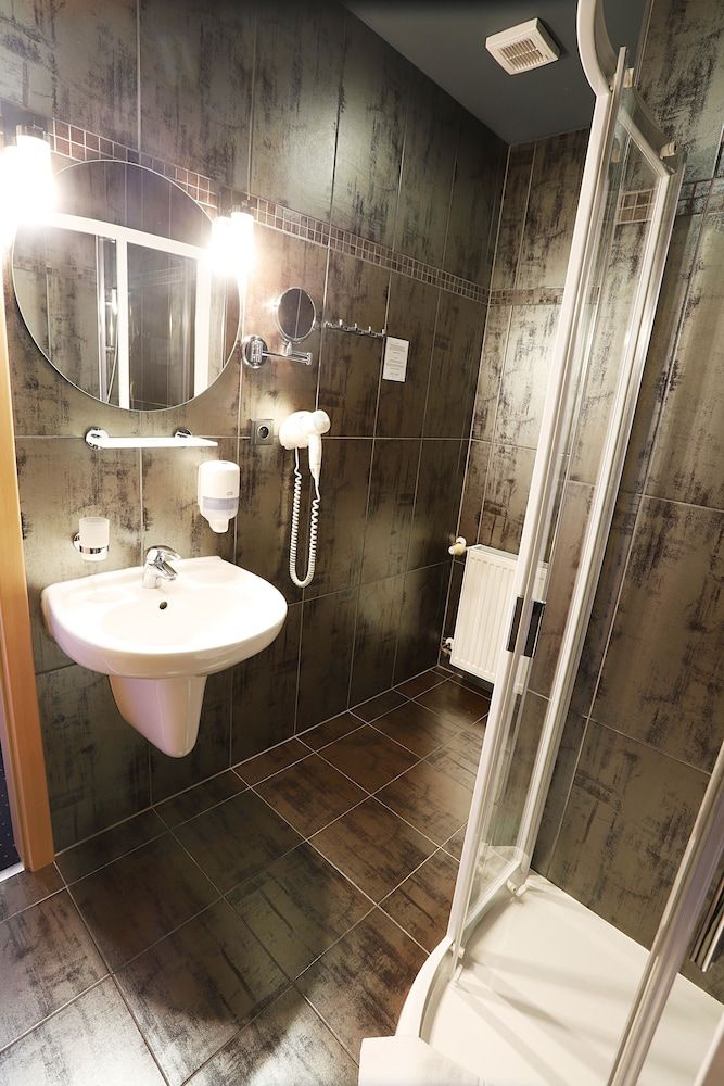 Apart Hotel Jablonec Comfort Twin Room 2