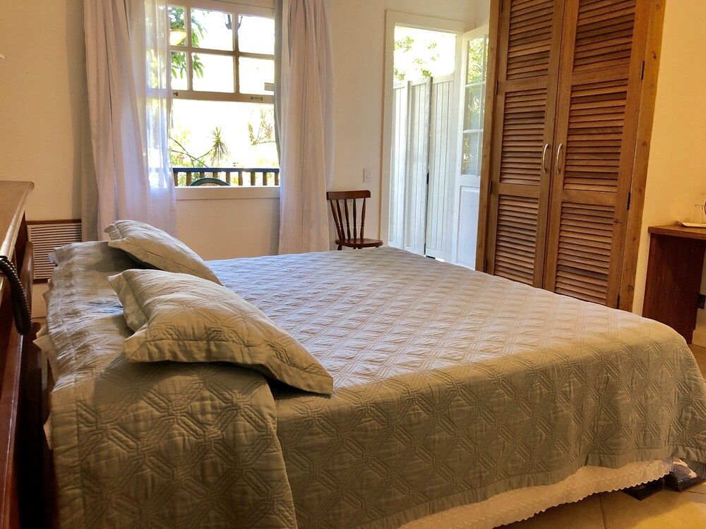 Quarto quadruplo luxo, Acessvel, Vista para o jardim