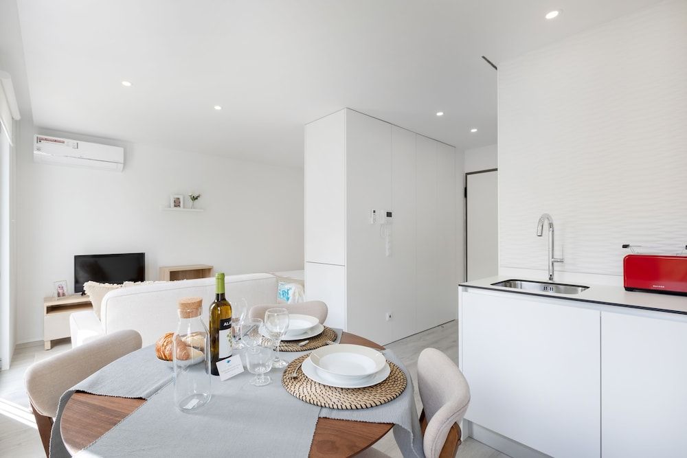 undefined Modern Studio @ Palácio de Cristal 6